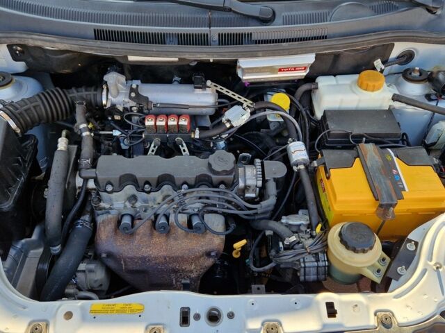 Сірий ЗАЗ Віда, об'ємом двигуна 1.5 л та пробігом 194 тис. км за 2900 $, фото 7 на Automoto.ua