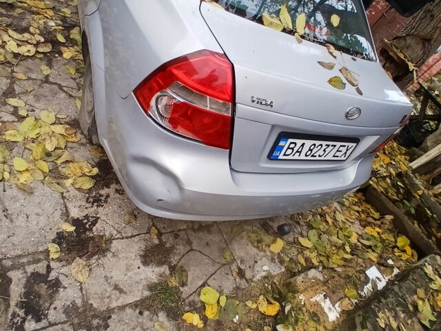 Серый ЗАЗ Вида, объемом двигателя 1.5 л и пробегом 155 тыс. км за 2400 $, фото 6 на Automoto.ua