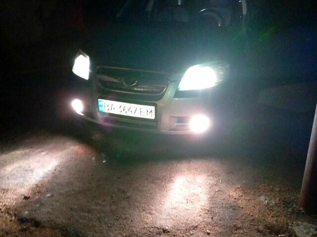 Сірий ЗАЗ Віда, об'ємом двигуна 1.5 л та пробігом 160 тис. км за 4200 $, фото 11 на Automoto.ua