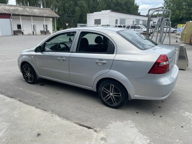 Серый ЗАЗ Вида, объемом двигателя 1.5 л и пробегом 200 тыс. км за 3450 $, фото 4 на Automoto.ua