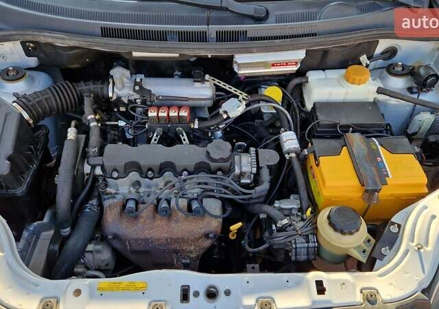 Серый ЗАЗ Вида, объемом двигателя 1.5 л и пробегом 194 тыс. км за 2900 $, фото 11 на Automoto.ua