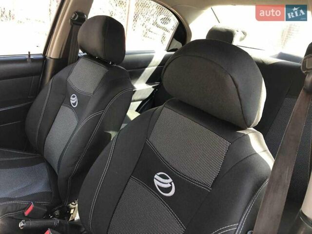 Серый ЗАЗ Вида, объемом двигателя 1.5 л и пробегом 313 тыс. км за 3200 $, фото 1 на Automoto.ua