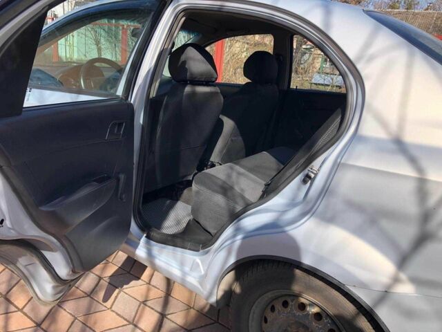 Серый ЗАЗ Вида, объемом двигателя 1.5 л и пробегом 313 тыс. км за 3200 $, фото 3 на Automoto.ua