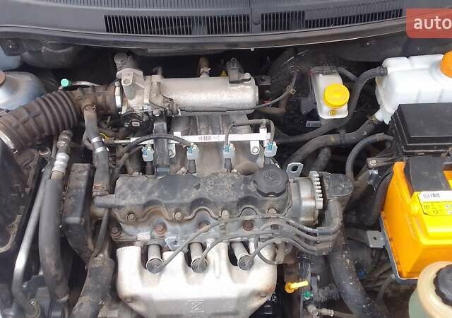 Серый ЗАЗ Вида, объемом двигателя 1.5 л и пробегом 72 тыс. км за 5000 $, фото 7 на Automoto.ua