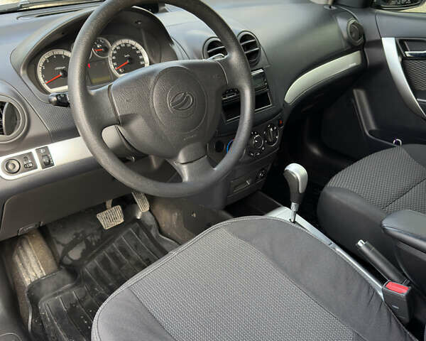 Серый ЗАЗ Вида, объемом двигателя 1.4 л и пробегом 51 тыс. км за 5500 $, фото 8 на Automoto.ua