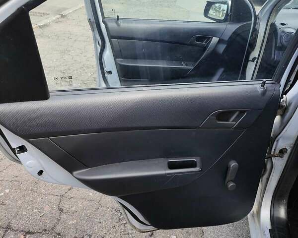 Серый ЗАЗ Вида, объемом двигателя 1.5 л и пробегом 314 тыс. км за 3500 $, фото 10 на Automoto.ua