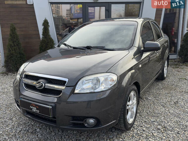 Серый ЗАЗ Вида, объемом двигателя 1.4 л и пробегом 51 тыс. км за 5500 $, фото 2 на Automoto.ua