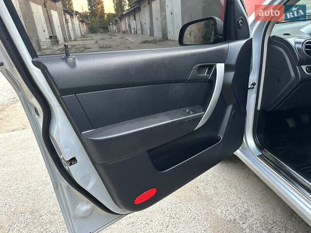 Сірий ЗАЗ Віда, об'ємом двигуна 1.5 л та пробігом 77 тис. км за 4950 $, фото 56 на Automoto.ua