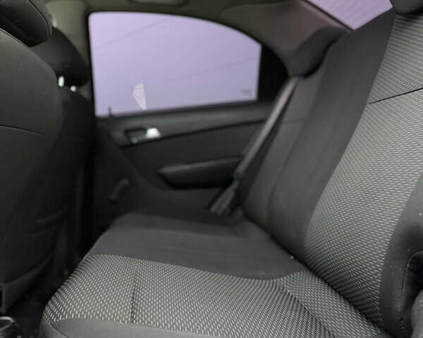 Сірий ЗАЗ Віда, об'ємом двигуна 1.4 л та пробігом 350 тис. км за 3650 $, фото 9 на Automoto.ua