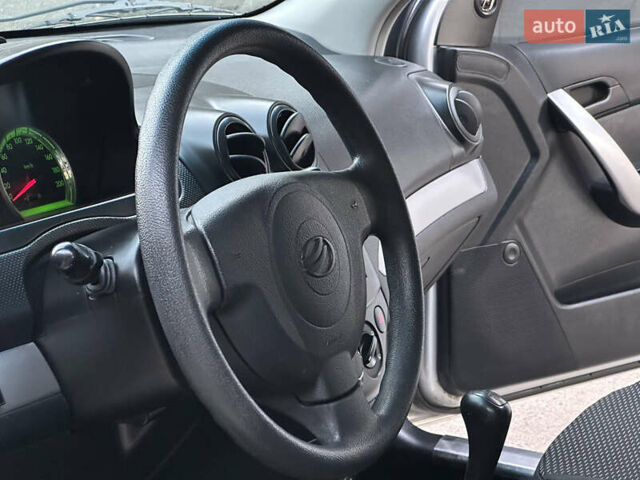 Сірий ЗАЗ Віда, об'ємом двигуна 1.5 л та пробігом 77 тис. км за 4950 $, фото 43 на Automoto.ua