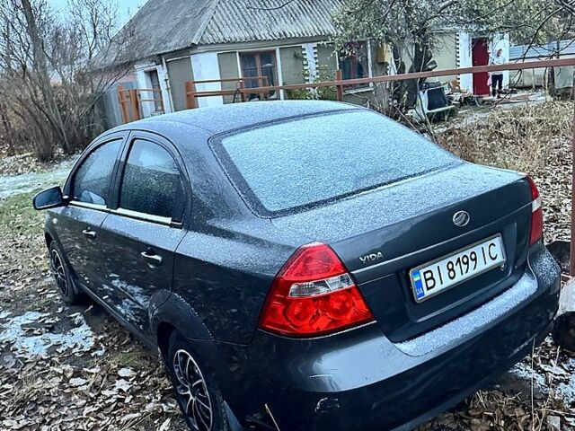 Серый ЗАЗ Вида, объемом двигателя 1.5 л и пробегом 300 тыс. км за 3000 $, фото 1 на Automoto.ua