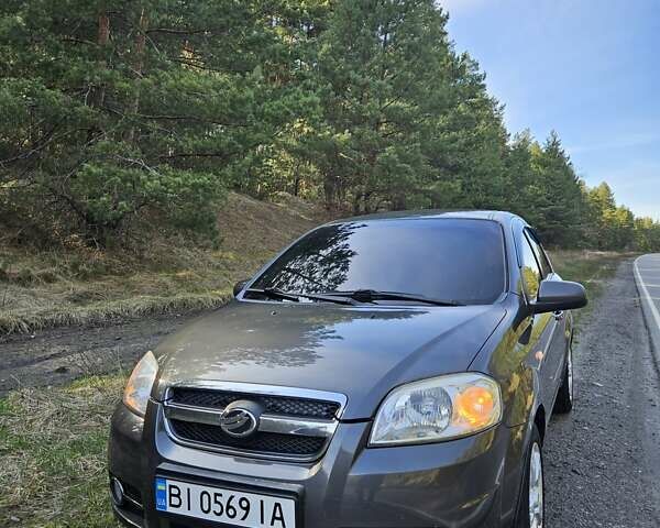 Серый ЗАЗ Вида, объемом двигателя 1.5 л и пробегом 206 тыс. км за 5000 $, фото 1 на Automoto.ua