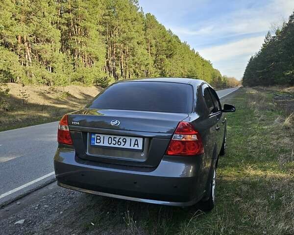 Серый ЗАЗ Вида, объемом двигателя 1.5 л и пробегом 206 тыс. км за 5000 $, фото 2 на Automoto.ua