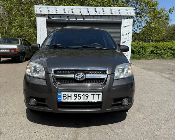 Сірий ЗАЗ Віда, об'ємом двигуна 1.5 л та пробігом 159 тис. км за 4500 $, фото 2 на Automoto.ua