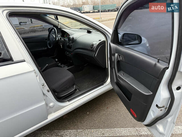 Серый ЗАЗ Вида, объемом двигателя 1.5 л и пробегом 130 тыс. км за 3950 $, фото 6 на Automoto.ua