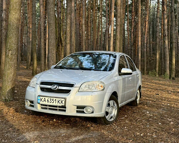 Серый ЗАЗ Вида, объемом двигателя 1.5 л и пробегом 176 тыс. км за 3400 $, фото 3 на Automoto.ua