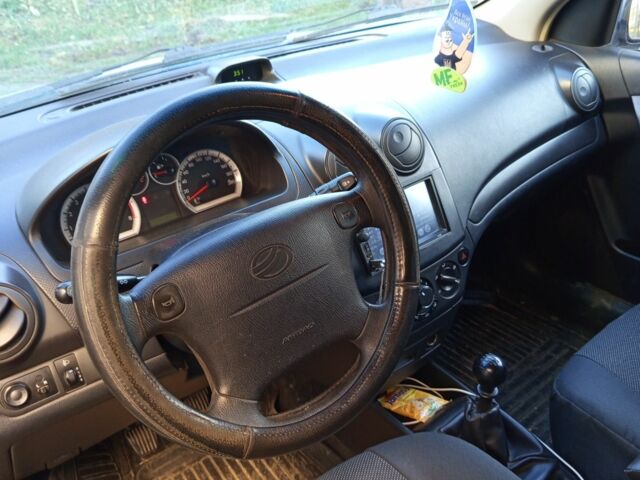 Сірий ЗАЗ Віда, об'ємом двигуна 1.5 л та пробігом 1000 тис. км за 4200 $, фото 4 на Automoto.ua