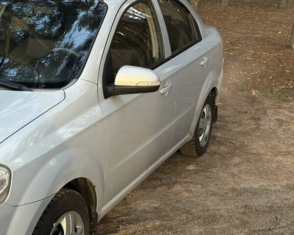 Серый ЗАЗ Вида, объемом двигателя 1.5 л и пробегом 176 тыс. км за 3400 $, фото 4 на Automoto.ua