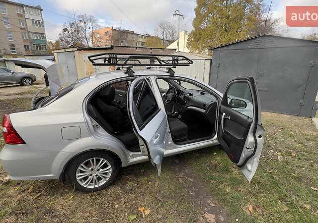 Серый ЗАЗ Вида, объемом двигателя 1.4 л и пробегом 90 тыс. км за 5100 $, фото 7 на Automoto.ua