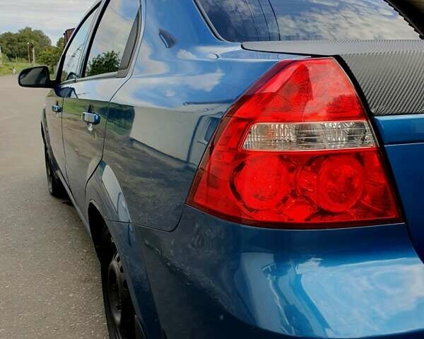 Синий ЗАЗ Вида, объемом двигателя 1.5 л и пробегом 330 тыс. км за 3200 $, фото 9 на Automoto.ua