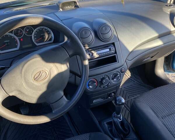 Синий ЗАЗ Вида, объемом двигателя 1.5 л и пробегом 136 тыс. км за 3700 $, фото 2 на Automoto.ua