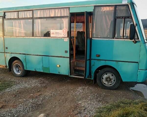 Зеленый ЗАЗ A07А I-VAN, объемом двигателя 5.7 л и пробегом 500 тыс. км за 10000 $, фото 4 на Automoto.ua