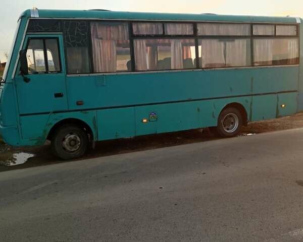 Зеленый ЗАЗ A07А I-VAN, объемом двигателя 5.7 л и пробегом 500 тыс. км за 10000 $, фото 2 на Automoto.ua