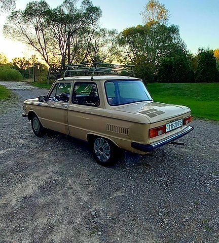 Бежевый ЗАЗ Запорожець, объемом двигателя 1.2 л и пробегом 60 тыс. км за 600 $, фото 4 на Automoto.ua