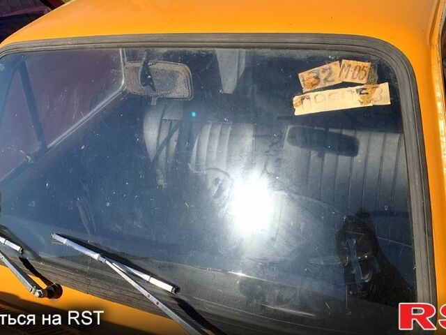 Желтый ЗАЗ Запорожець, объемом двигателя 1.2 л и пробегом 1 тыс. км за 500 $, фото 6 на Automoto.ua