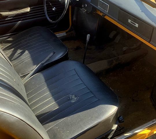 Желтый ЗАЗ Запорожець, объемом двигателя 1.2 л и пробегом 1 тыс. км за 500 $, фото 2 на Automoto.ua