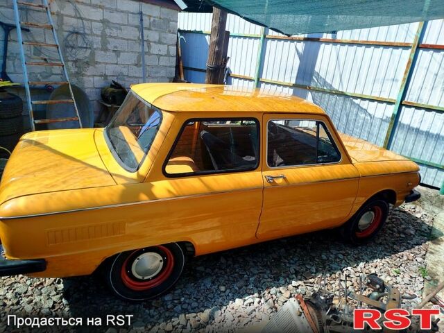 Желтый ЗАЗ Запорожець, объемом двигателя 1.2 л и пробегом 130 тыс. км за 375 $, фото 1 на Automoto.ua
