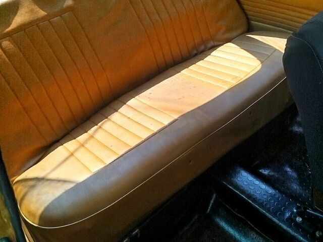 Желтый ЗАЗ Запорожець, объемом двигателя 1.2 л и пробегом 130 тыс. км за 375 $, фото 5 на Automoto.ua