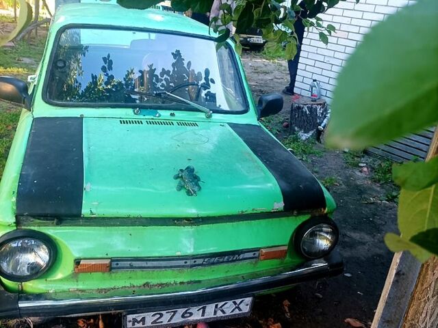 Зеленый ЗАЗ Запорожець, объемом двигателя 1.2 л и пробегом 0 тыс. км за 300 $, фото 6 на Automoto.ua