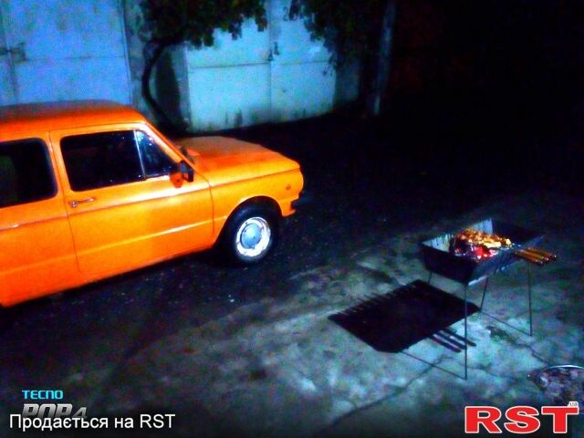 Оранжевый ЗАЗ Запорожець, объемом двигателя 1.3 л и пробегом 99 тыс. км за 250 $, фото 1 на Automoto.ua