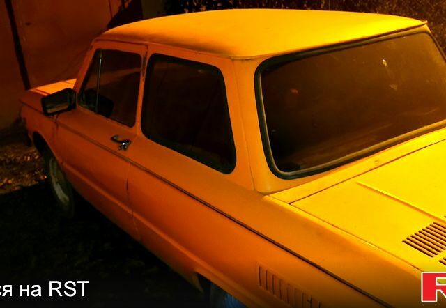 Оранжевый ЗАЗ Запорожець, объемом двигателя 1.3 л и пробегом 99 тыс. км за 250 $, фото 2 на Automoto.ua