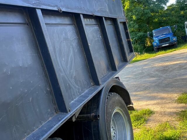 Черный ЗИЛ 130, объемом двигателя 6 л и пробегом 99 тыс. км за 2500 $, фото 2 на Automoto.ua