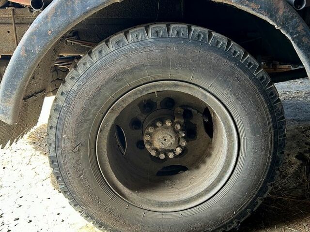 ЗИЛ 130, объемом двигателя 6 л и пробегом 580 тыс. км за 3000 $, фото 2 на Automoto.ua