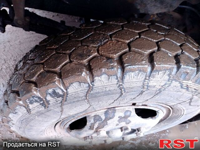 ЗИЛ 130, объемом двигателя 6.2 л и пробегом 0 тыс. км за 8500 $, фото 5 на Automoto.ua