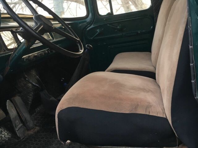 ЗИЛ 130, объемом двигателя 0 л и пробегом 0 тыс. км за 6000 $, фото 2 на Automoto.ua