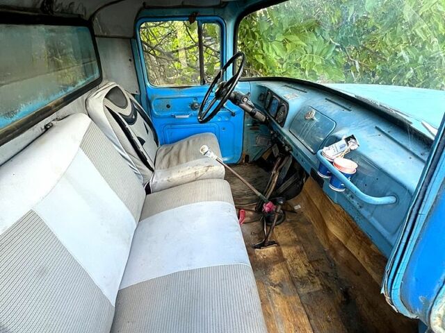 ЗИЛ 130, объемом двигателя 6 л и пробегом 200 тыс. км за 2200 $, фото 2 на Automoto.ua