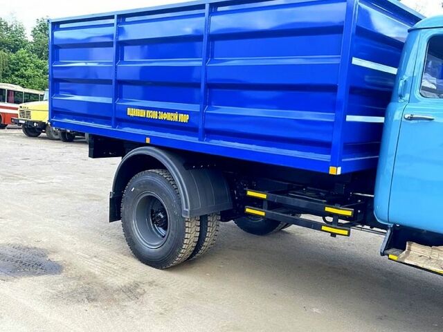 Синий ЗИЛ 130, объемом двигателя 6 л и пробегом 0 тыс. км за 18500 $, фото 1 на Automoto.ua