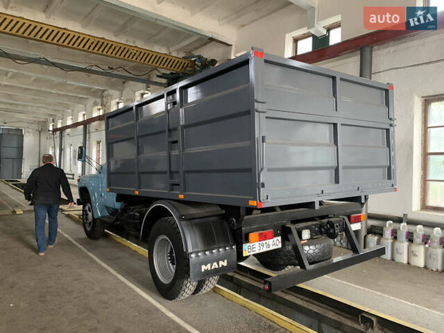 Синий ЗИЛ 130, объемом двигателя 4.75 л и пробегом 10 тыс. км за 17500 $, фото 3 на Automoto.ua