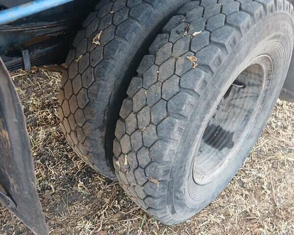 Синий ЗИЛ 130, объемом двигателя 6.33 л и пробегом 48 тыс. км за 4600 $, фото 5 на Automoto.ua