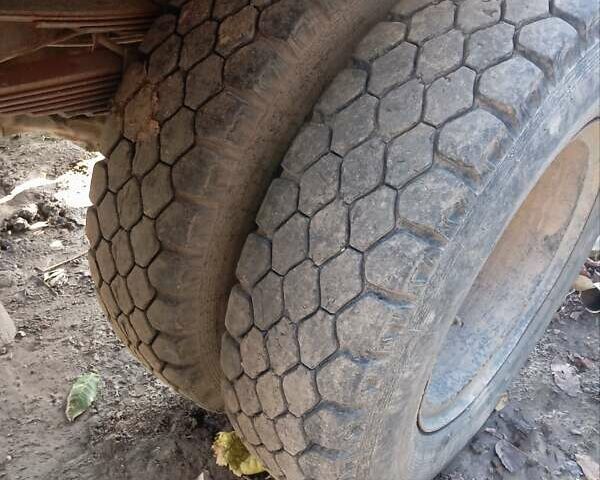 Синий ЗИЛ 130, объемом двигателя 6 л и пробегом 150 тыс. км за 5500 $, фото 5 на Automoto.ua