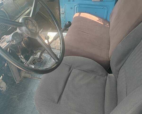 Синий ЗИЛ 130, объемом двигателя 4.75 л и пробегом 33 тыс. км за 5000 $, фото 1 на Automoto.ua