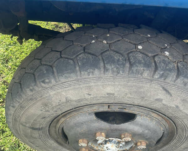 Синій ЗІЛ 130, об'ємом двигуна 4.75 л та пробігом 130 тис. км за 6900 $, фото 2 на Automoto.ua