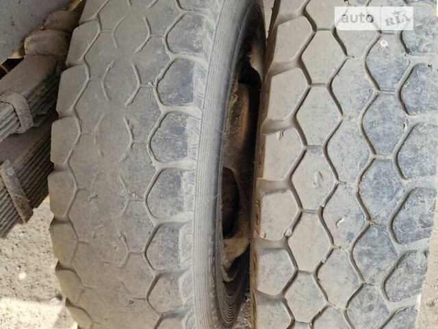 Синий ЗИЛ 130, объемом двигателя 4.75 л и пробегом 200 тыс. км за 5500 $, фото 4 на Automoto.ua