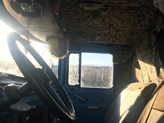 Синий ЗИЛ 130, объемом двигателя 5 л и пробегом 300 тыс. км за 5000 $, фото 2 на Automoto.ua