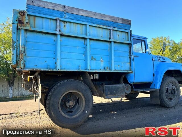 Синий ЗИЛ 130, объемом двигателя 4.8 л и пробегом 0 тыс. км за 3000 $, фото 2 на Automoto.ua