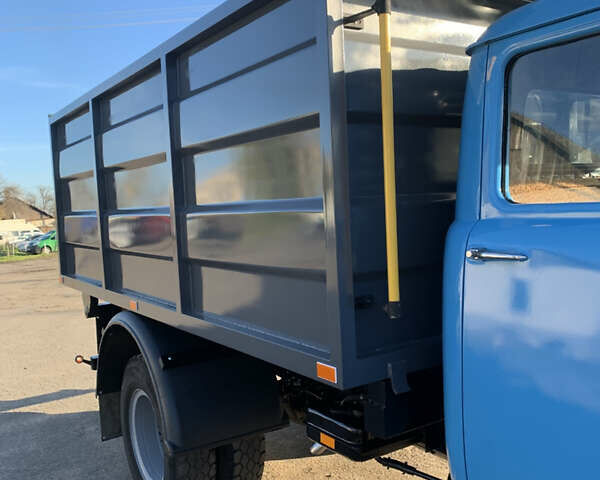 Синий ЗИЛ 130, объемом двигателя 4.75 л и пробегом 100 тыс. км за 16500 $, фото 10 на Automoto.ua